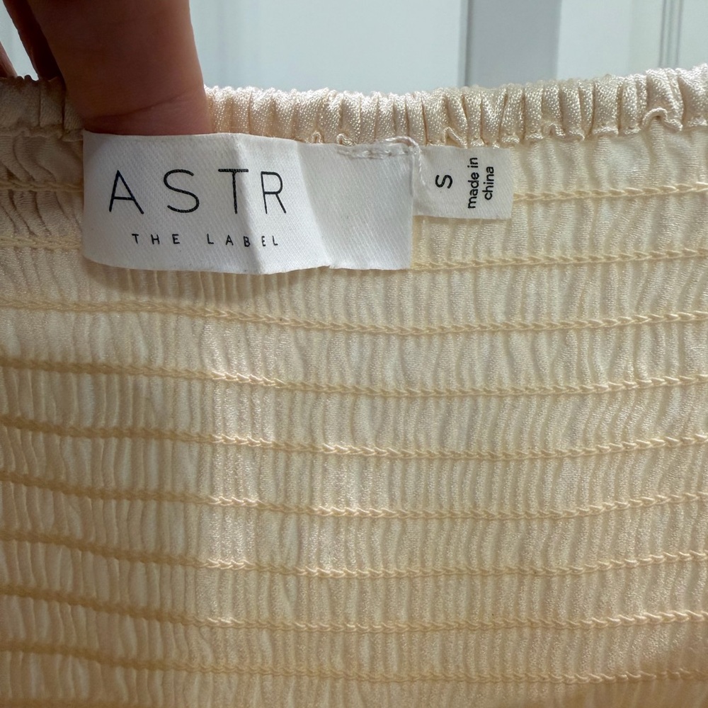 Astr Cream Satin Long-Sleeve Twist Front Blouse - Picture 7 of 8